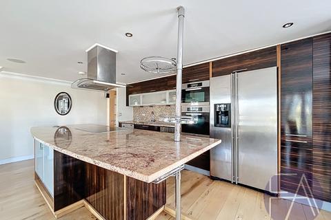 3 bedroom apartment for sale, The Apartments, Promenade PR9