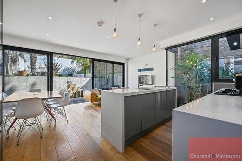 undefined, Rucklidge Avenue, London