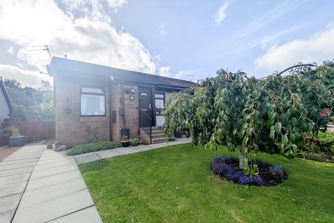 2 bedroom semi-detached bungalow for sale, Broomknowe, Cumbernauld G68