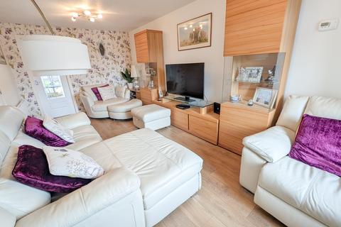 2 bedroom semi-detached bungalow for sale, Broomknowe, Cumbernauld G68