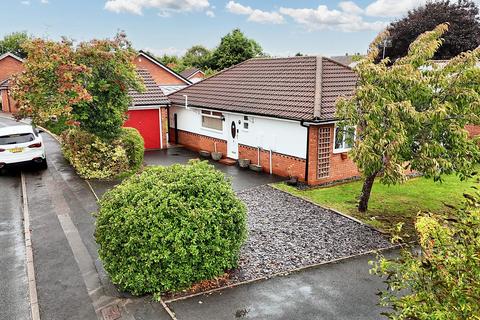 3 bedroom detached bungalow for sale, Fennel Drive, Stafford, ST17