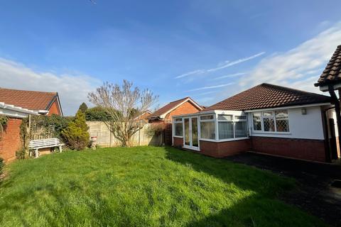 3 bedroom detached bungalow for sale, Fennel Drive, Stafford, ST17