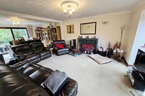 undefined, St. Cuthbert Close, Launceston
