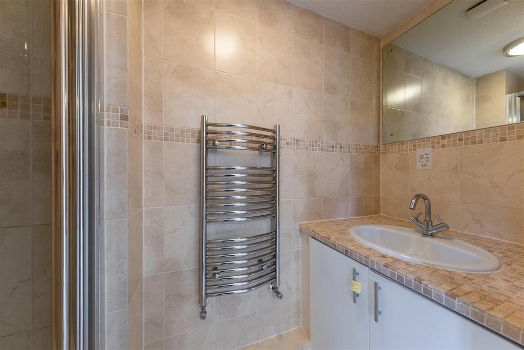 11 Brookfield Close-013.jpg