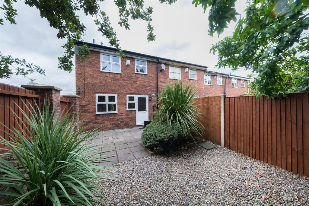 11 Brookfield Close-022.jpg