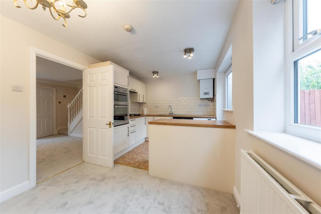 11 Brookfield Close-006.jpg
