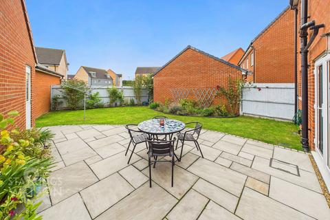 5 bedroom detached house for sale, Poppy Street, Wymondham