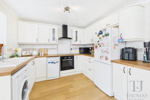 3 bedroom semi-detached house for sale, Smiths Close, Cropwell Bishop, Nottingham