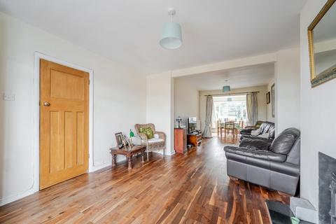 27 The Crescent, West Wickham, BR4 0HB
