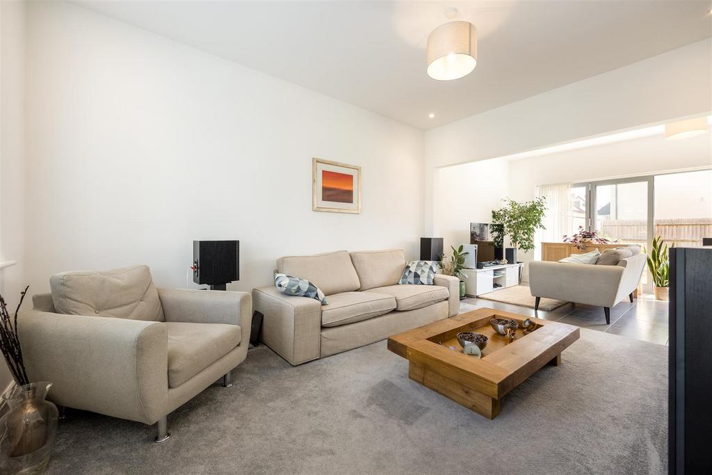 Wideangles.co.uk 3 L9 A1238e.jpg