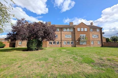 Diamedes Avenue, Stanwell, Staines-upon-Thames, TW19