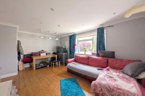 undefined, Diamedes Avenue, Stanwell, Staines-upon-Thames, TW19