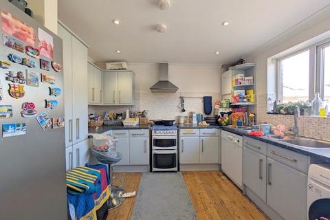 undefined, Diamedes Avenue, Stanwell, Staines-upon-Thames, TW19