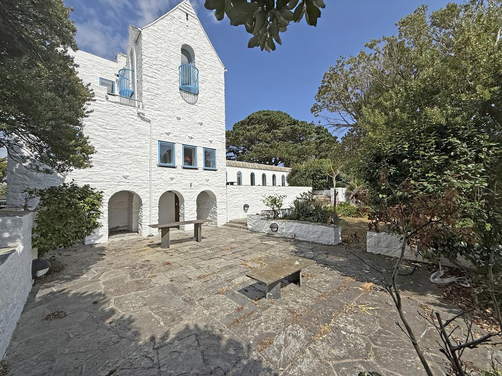 Photo 25