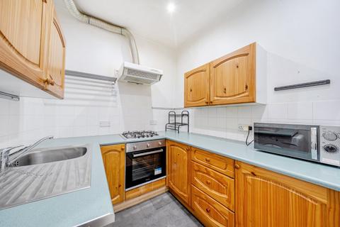 2 bedroom flat to rent, High Street, Wimbledon Hill, London, SW19