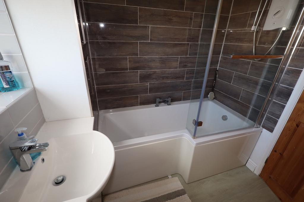 Family bathroom
