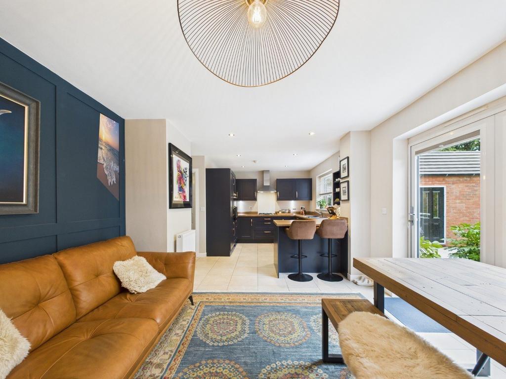 Kitchen/Dining/Snug