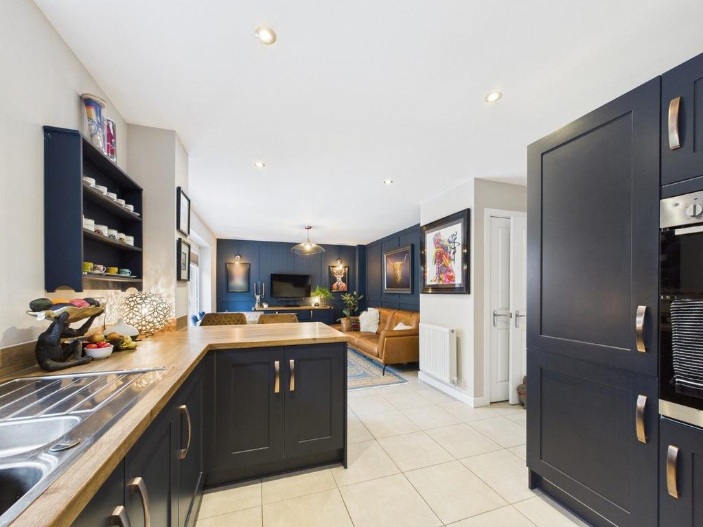 Kitchen/Dining/Snug