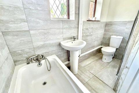 undefined, Tudor Road, Upper Gornal, Dudley, West Midlands, DY3 1UG