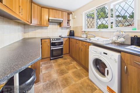 undefined, Beachy Road, Broadfield, Crawley