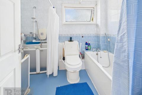 undefined, Beachy Road, Broadfield, Crawley