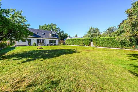 5 bedroom chalet for sale, Ashford Road, Ashford TN26