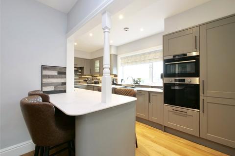 undefined, Three-bedroom Detached Bungalow, Holcombe