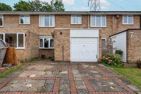 3 bedroom terraced house for sale, Peregrine Close, WD25, Watford, WD25