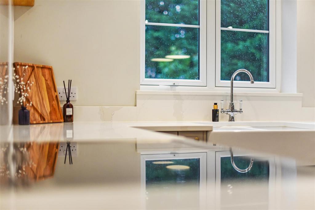 Sketch Ph23 5672144.jpg
