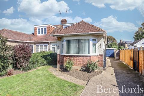 4 bedroom bungalow for sale, Chignal Road, Chelmsford, CM1