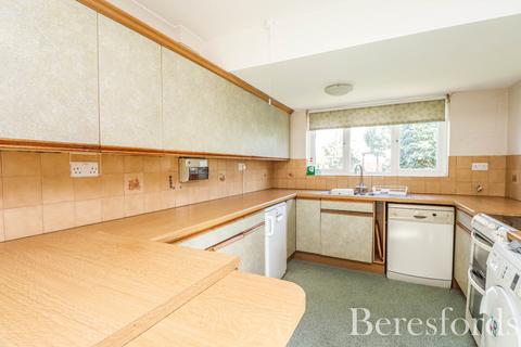 4 bedroom bungalow for sale, Chignal Road, Chelmsford, CM1