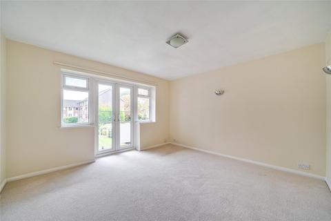 3 bedroom flat for sale, Lovelace Gardens, Surbiton KT6