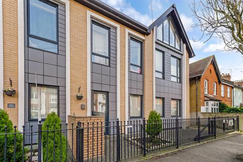 undefined, Willow Street, London E4