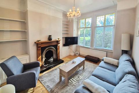 undefined, Ash Grove, Greater Manchester SK4