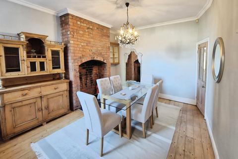 undefined, Ash Grove, Greater Manchester SK4