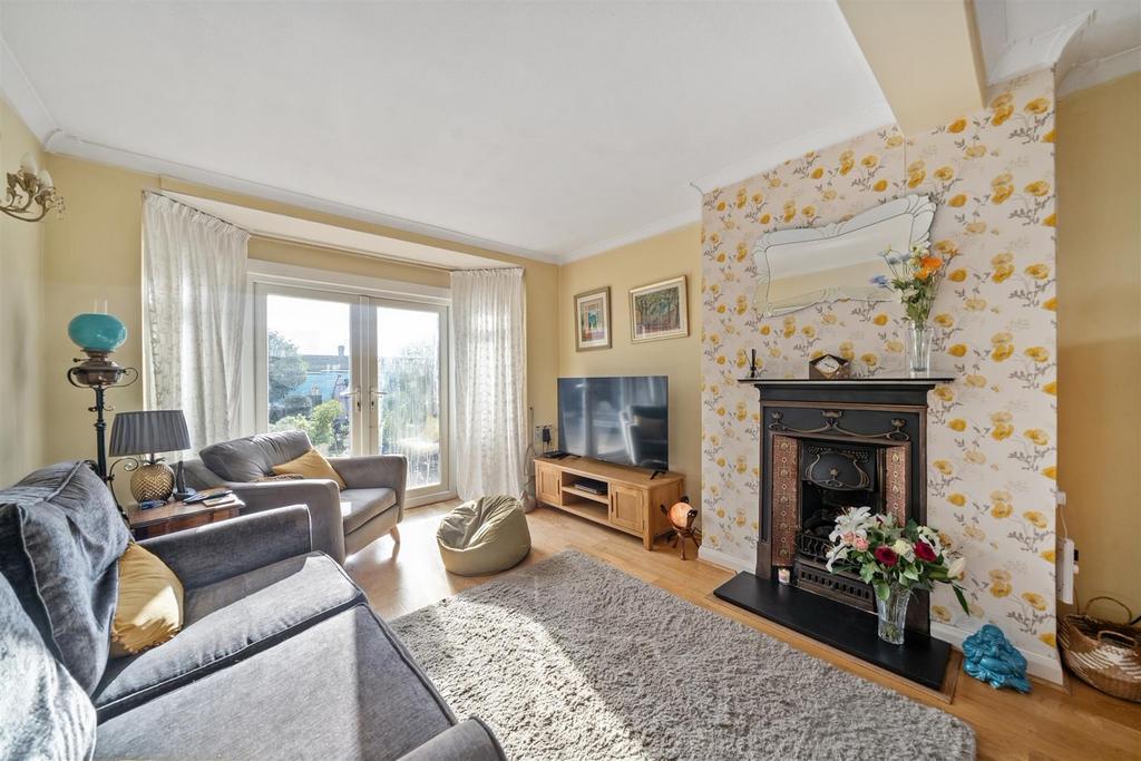 Kingsbridge Road