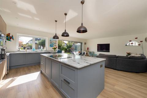 20 Cherry Orchard, Chestfield, Whitstable, CT5 3NH