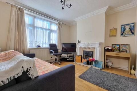 undefined, Mortlake Road, Ilford