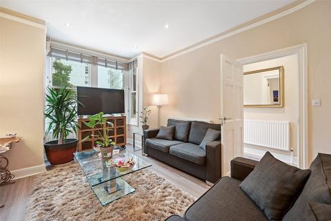 undefined, Manchester Road, London, E14