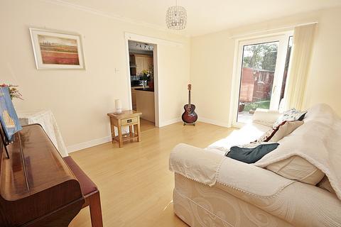 4 bedroom detached house for sale, Luton Road, Wilstead
