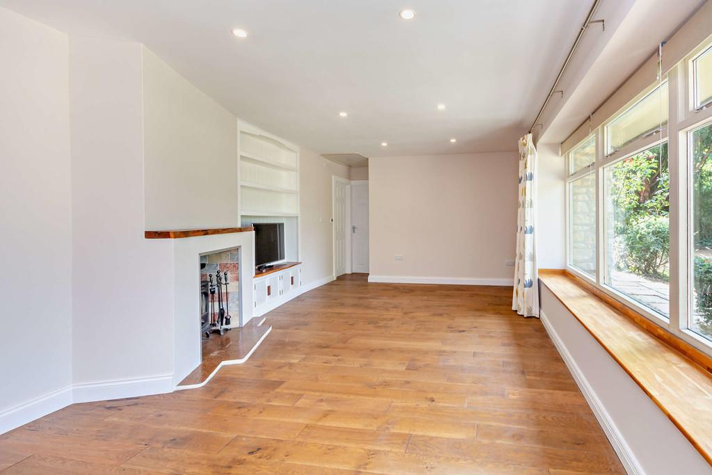 8663587-interior05-800