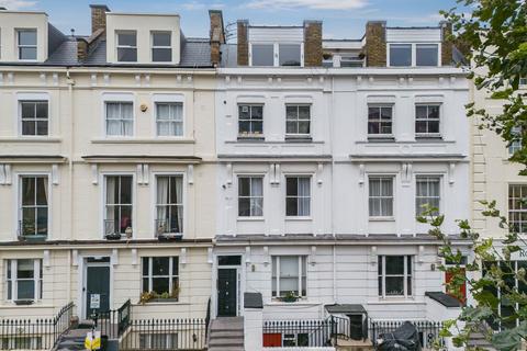 3 bedroom flat for sale, Gloucester Avenue, London NW1