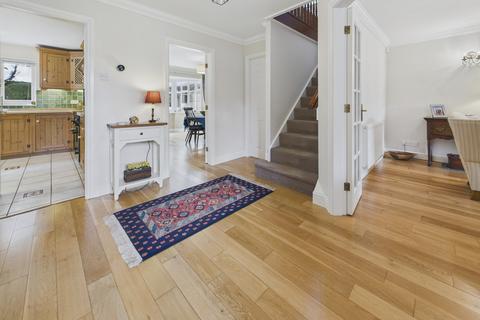 4 bedroom detached house for sale, Heath Common, Heath