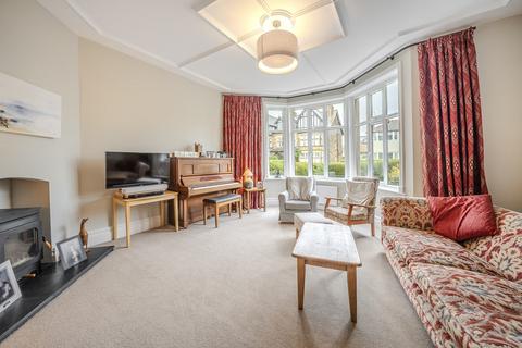undefined, West Cliffe Grove, Harrogate