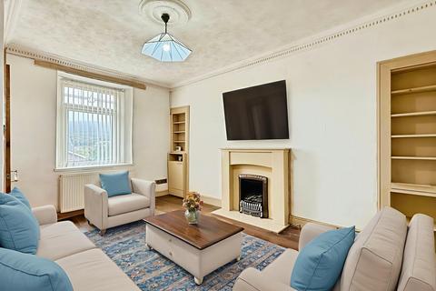 15 Derw Road, Pontardawe, Swansea, SA8 4AN