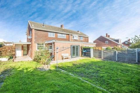 3 bedroom semi-detached house for sale, Lister Road, Atherstone