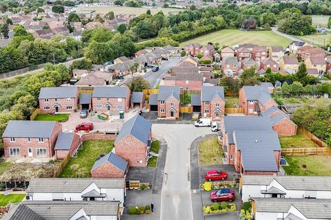 4 bedroom detached house for sale, Meadowcroft Gardens, Nottingham NG15