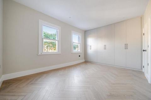 3 bedroom apartment for sale, Thurlow Hill, Dulwich, London, SE21