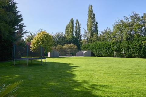 6 bedroom detached house for sale, Station Road, South Cerney, Cirencester, Gloucestershire, GL7