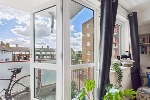 2 bedroom apartment for sale, Dartford House, Bermondsey